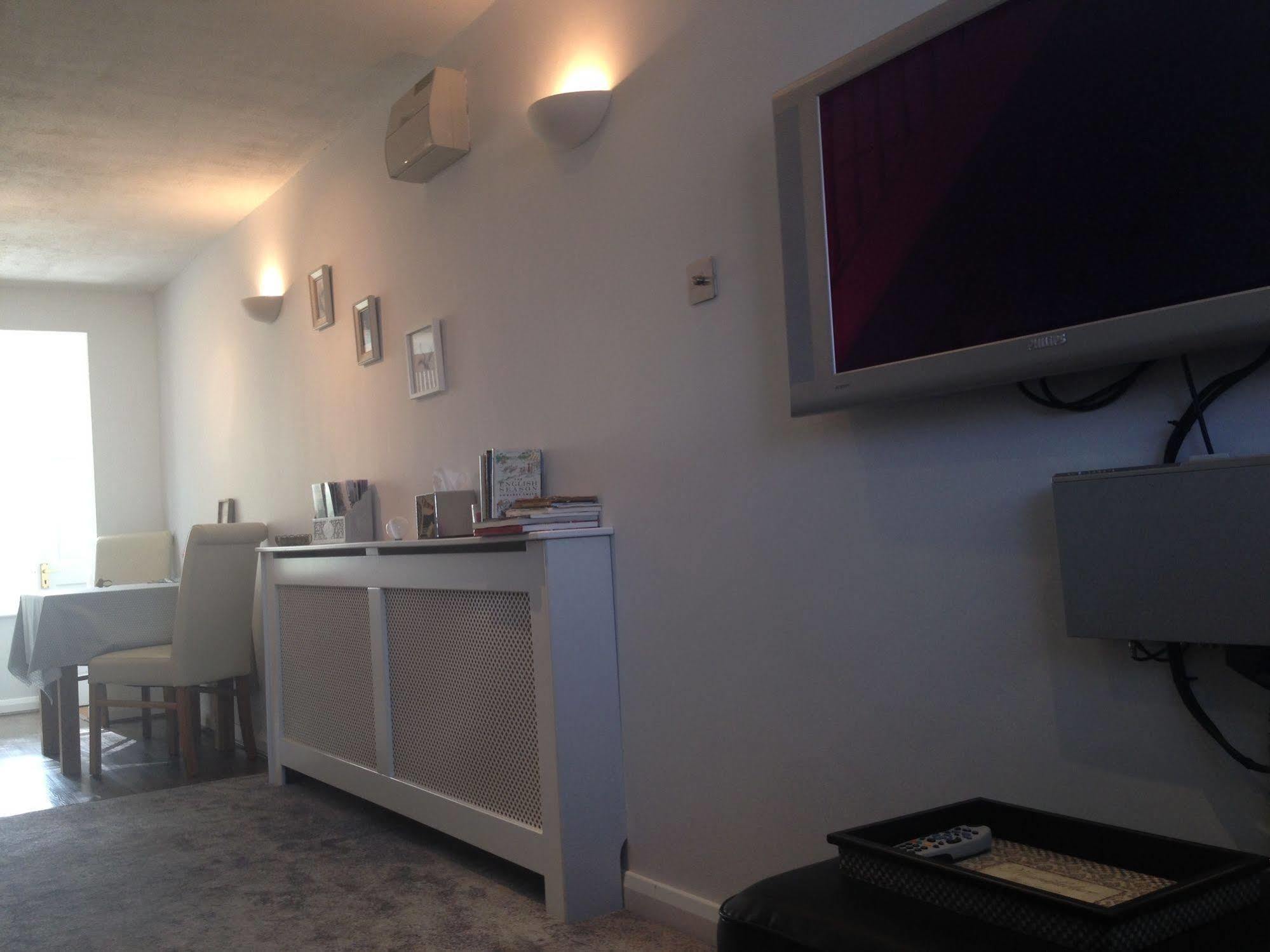 Herons Nest B&B มาร์โลว์ ภายนอก รูปภาพ